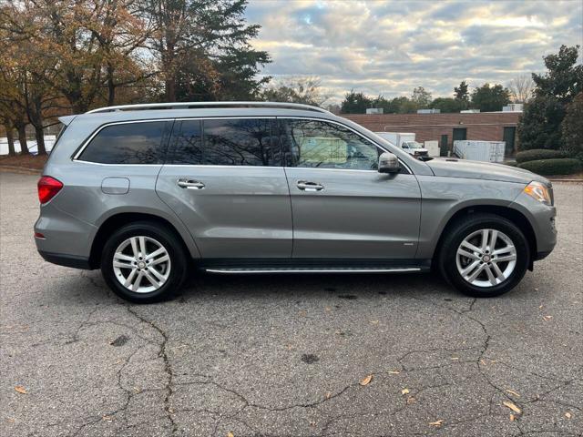 used 2015 Mercedes-Benz GL-Class car, priced at $14,999