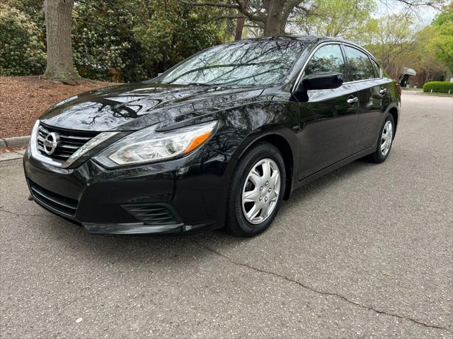 used 2018 Nissan Altima car, priced at $15,999