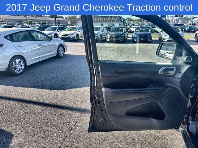 used 2017 Jeep Grand Cherokee car, priced at $12,558