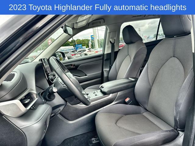 used 2023 Toyota Highlander car, priced at $30,326