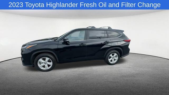 used 2023 Toyota Highlander car, priced at $30,326