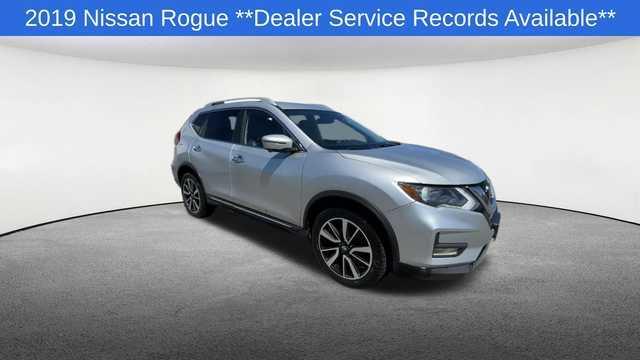 used 2019 Nissan Rogue car, priced at $17,767