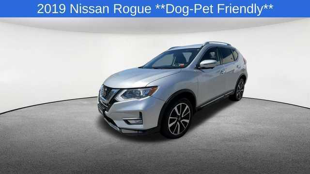 used 2019 Nissan Rogue car, priced at $17,767