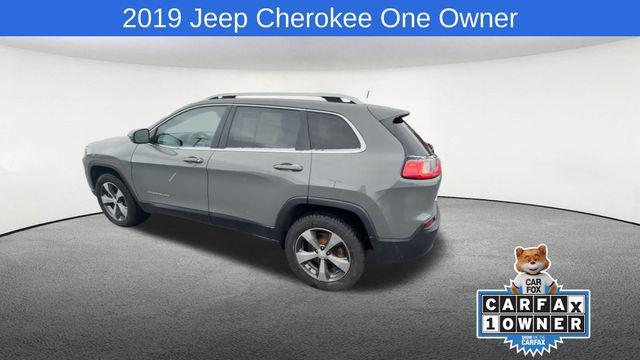 used 2019 Jeep Cherokee car, priced at $17,581