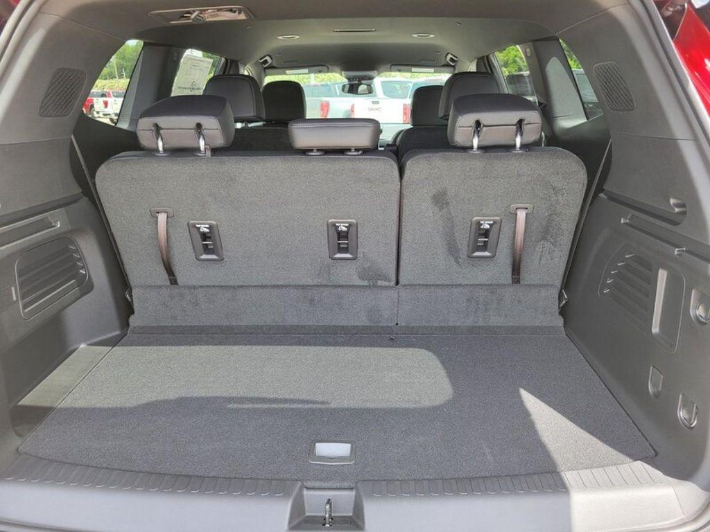 new 2025 GMC Acadia car, priced at $44,720