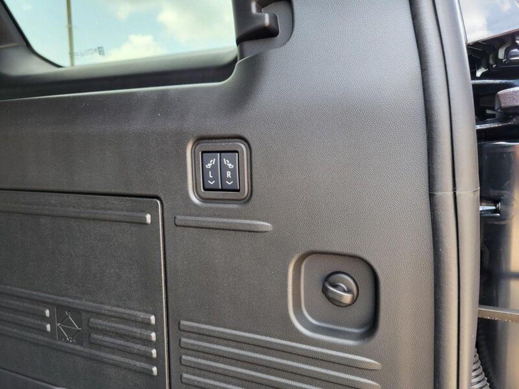 new 2025 GMC HUMMER EV SUV car, priced at $99,120