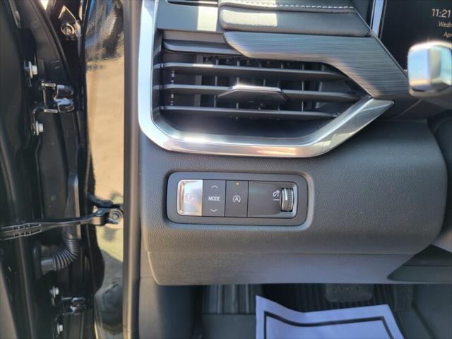 new 2025 GMC Acadia car, priced at $46,600