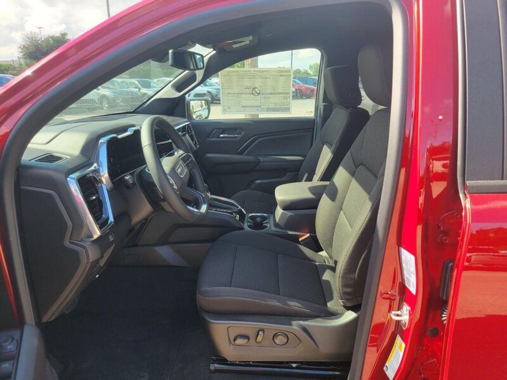 new 2026 GMC Canyon car, priced at $43,075