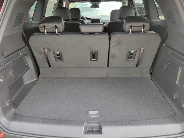 new 2025 GMC Acadia car, priced at $46,740