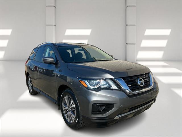 used 2020 Nissan Pathfinder car, priced at $17,295