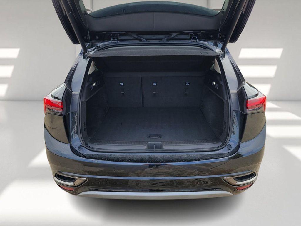 used 2023 Buick Envision car, priced at $27,475