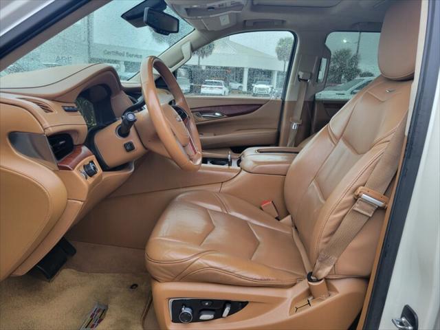 used 2015 Cadillac Escalade ESV car, priced at $23,675