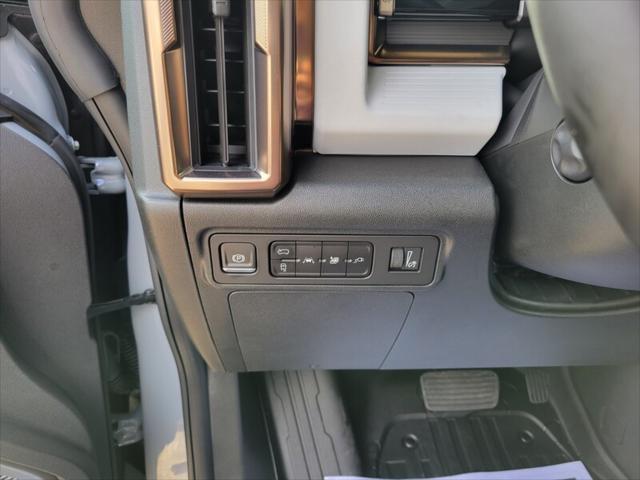 new 2024 GMC HUMMER EV SUV car, priced at $106,565