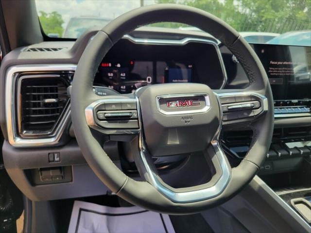 new 2025 GMC Canyon car, priced at $42,020