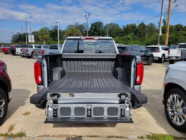 new 2025 GMC Sierra 1500 car, priced at $57,720