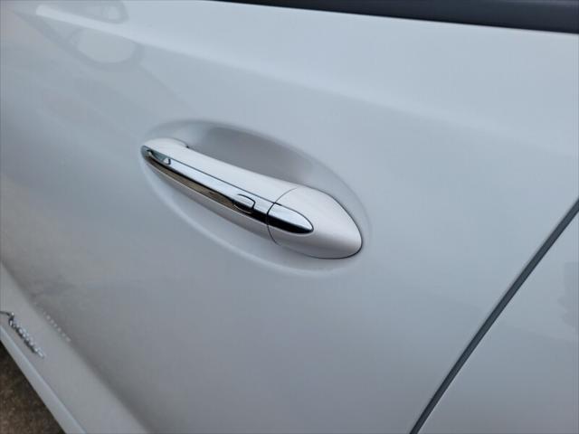 new 2025 Buick Encore GX car, priced at $30,190