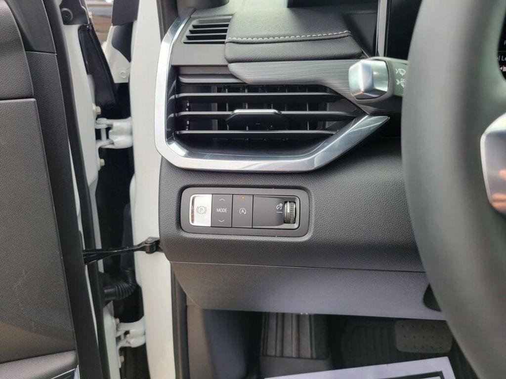 new 2025 GMC Acadia car, priced at $46,155