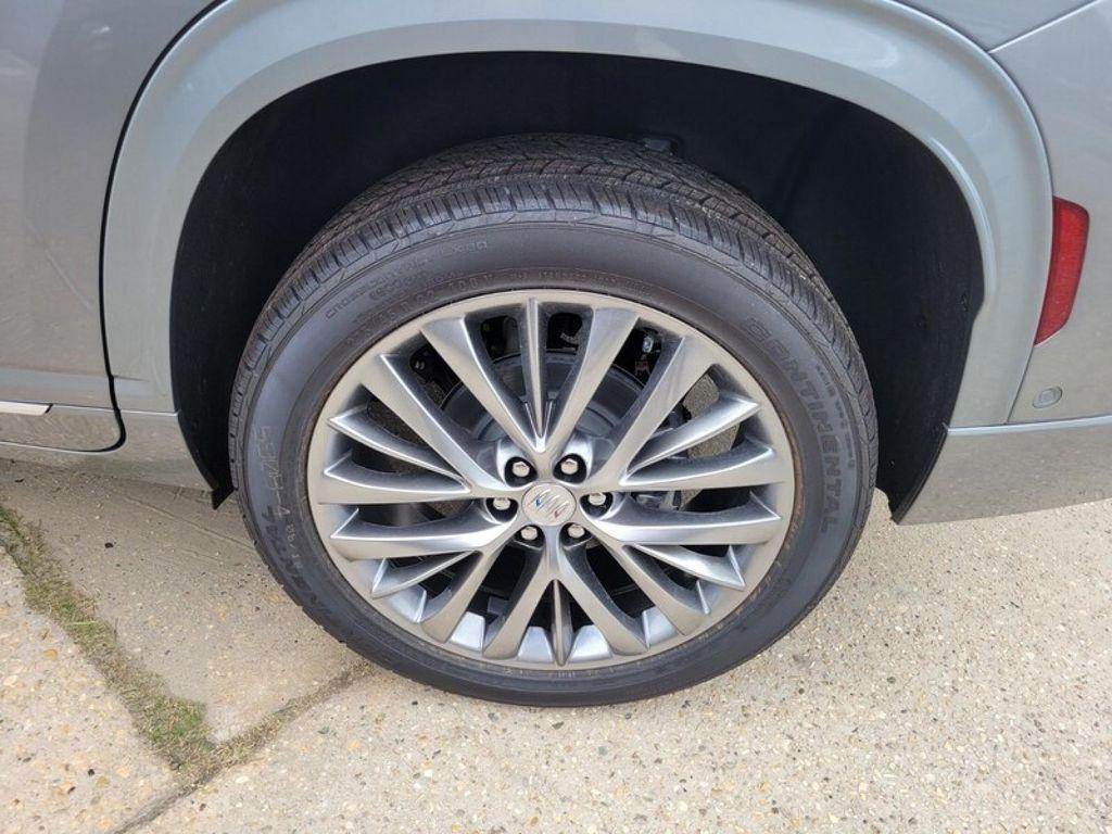 new 2025 Buick Enclave car, priced at $59,374