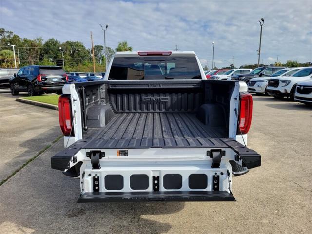 new 2025 GMC Sierra 1500 car, priced at $58,320