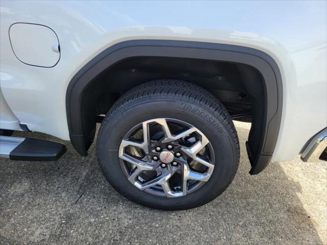 new 2025 GMC Sierra 1500 car, priced at $58,320