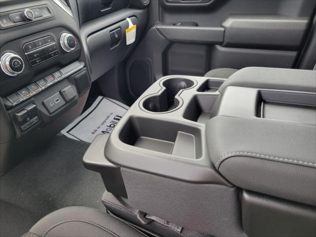 new 2025 GMC Sierra 1500 car, priced at $44,045