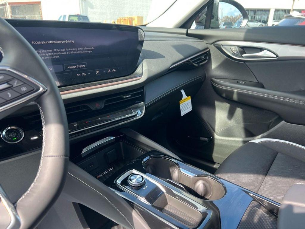 new 2025 Buick Envision car, priced at $40,310