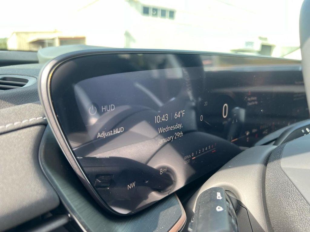 new 2025 Buick Envision car, priced at $40,310