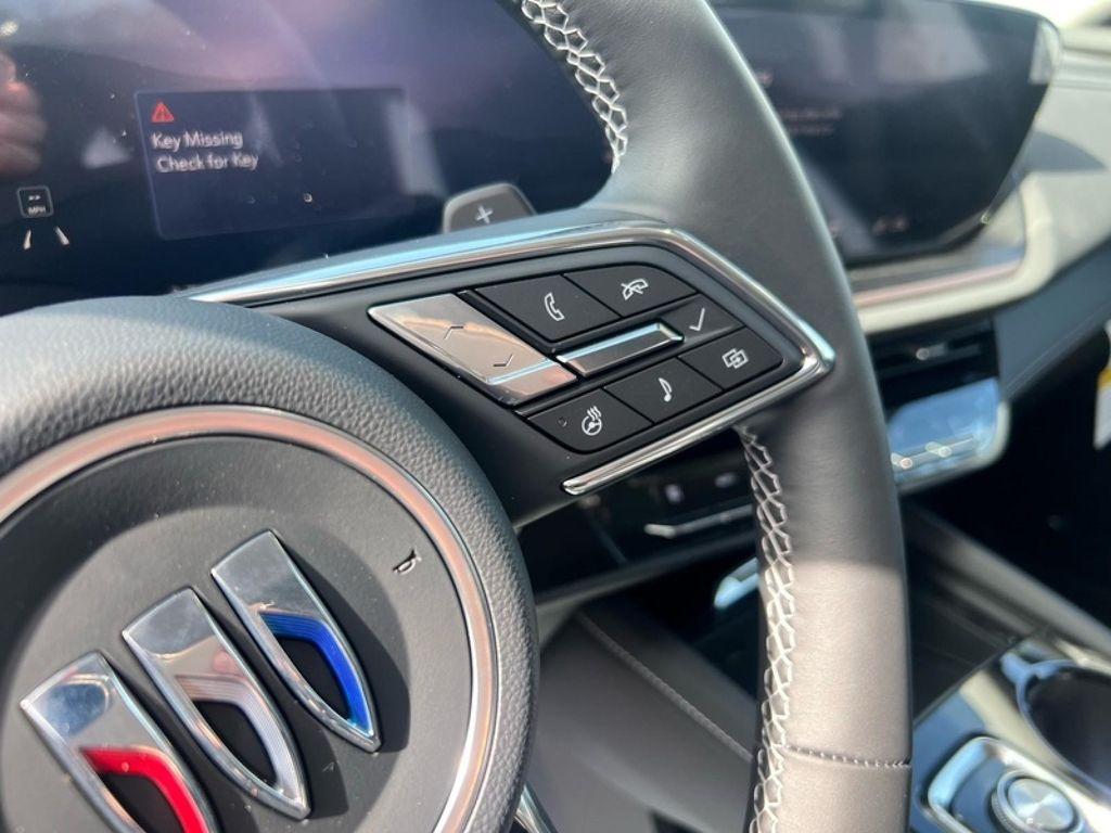 new 2025 Buick Envision car, priced at $40,310