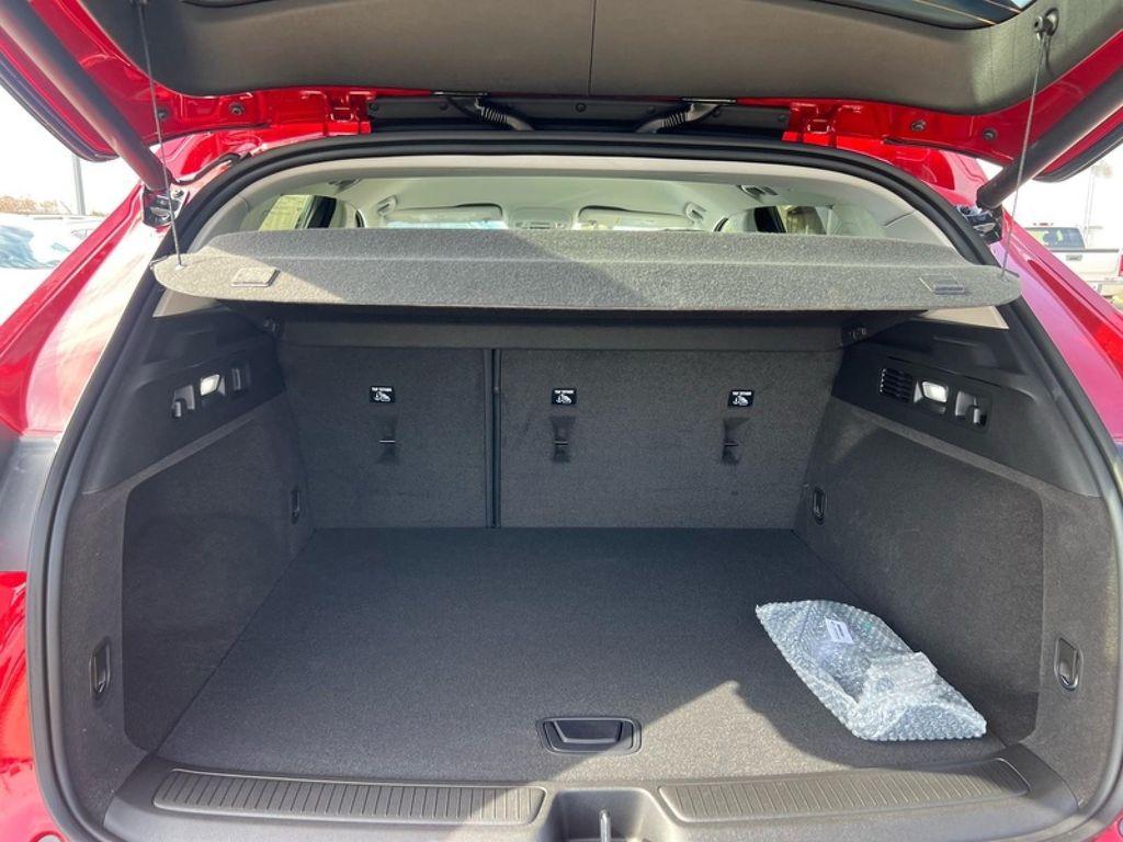 new 2025 Buick Envision car, priced at $40,310