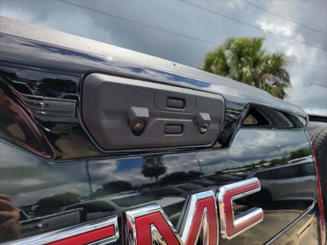 new 2025 GMC Sierra 1500 car, priced at $62,305