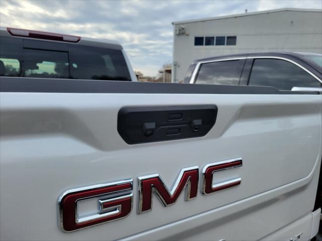 new 2025 GMC Sierra 1500 car, priced at $62,070