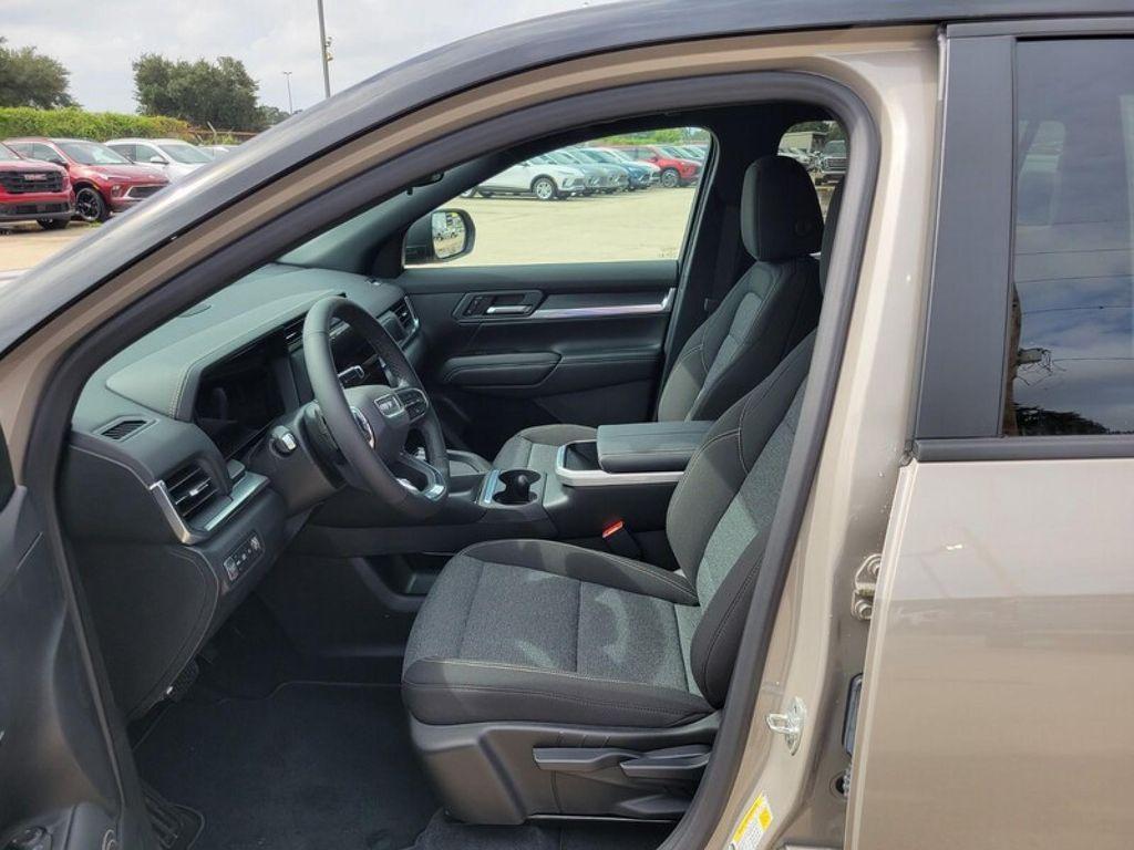 new 2026 GMC Terrain car, priced at $32,100