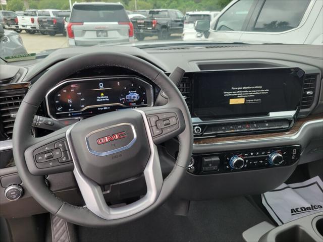 new 2025 GMC Sierra 1500 car, priced at $48,795