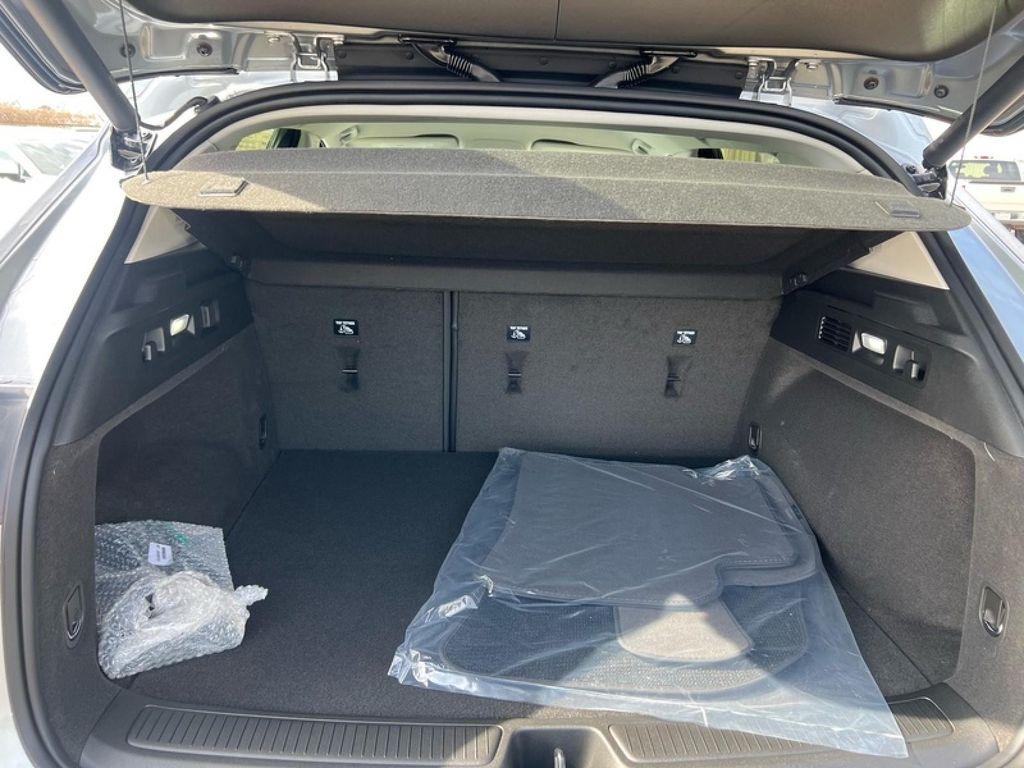 new 2025 Buick Envision car, priced at $40,310