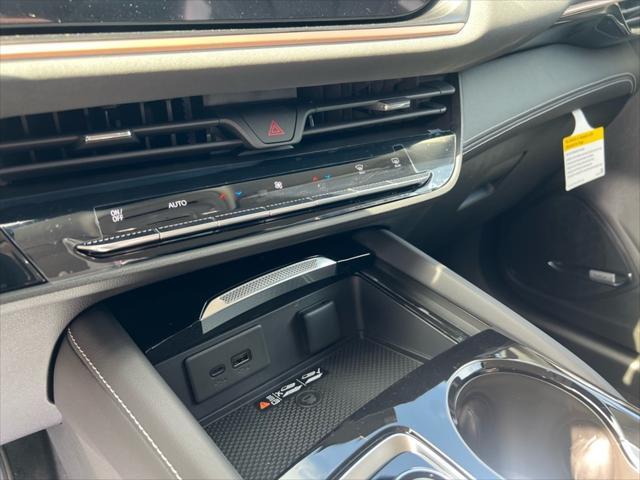 new 2025 Buick Envision car, priced at $39,240