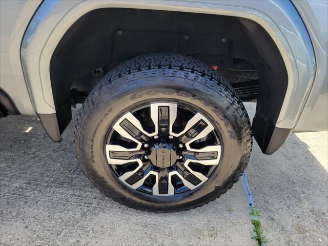 used 2025 GMC Sierra 2500 car, priced at $87,995