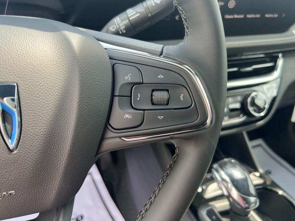 new 2025 Buick Envista car, priced at $29,565