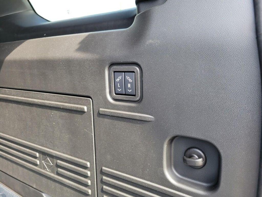 new 2025 GMC HUMMER EV SUV car, priced at $98,990