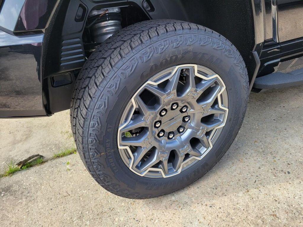 new 2025 GMC HUMMER EV SUV car, priced at $98,990