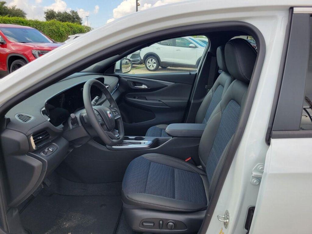 new 2026 Buick Envista car, priced at $26,990