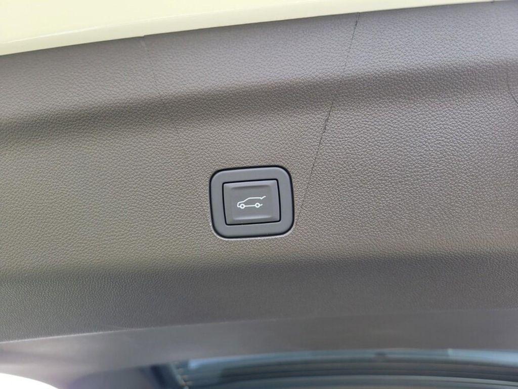 new 2026 GMC Yukon XL car, priced at $71,615