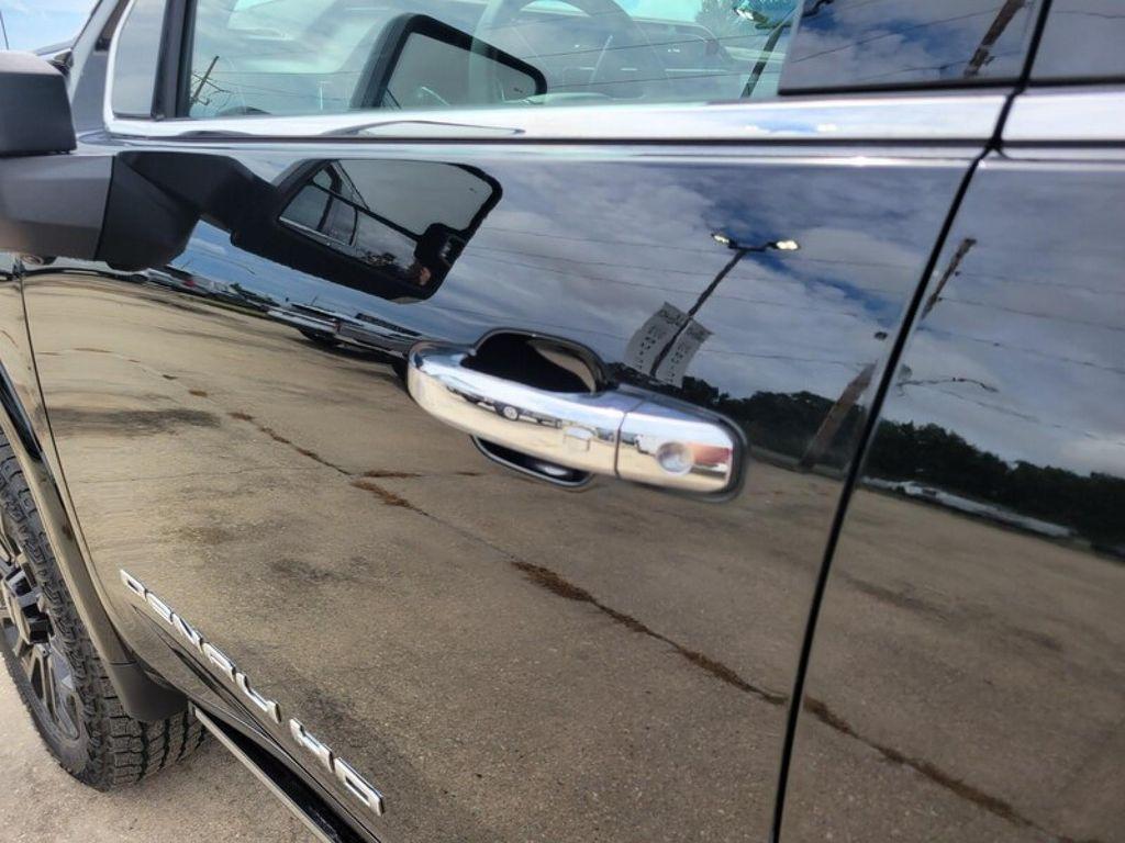 new 2025 GMC Sierra 2500 car, priced at $83,870