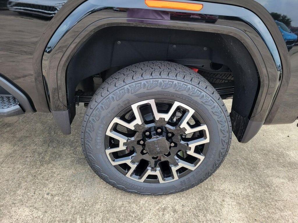 new 2025 GMC Sierra 2500 car, priced at $93,550