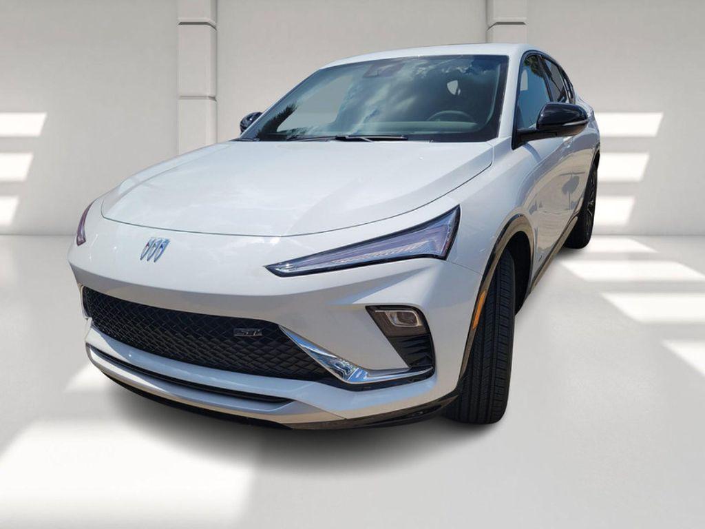 new 2025 Buick Envista car, priced at $28,575