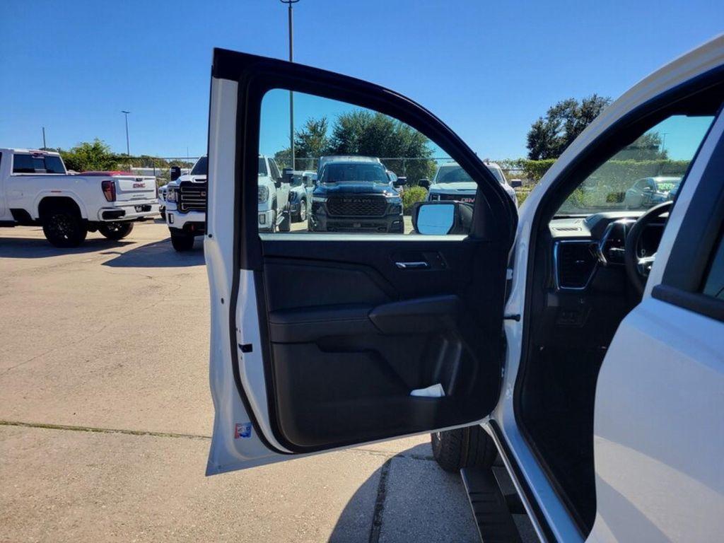 new 2026 GMC Canyon car, priced at $42,580