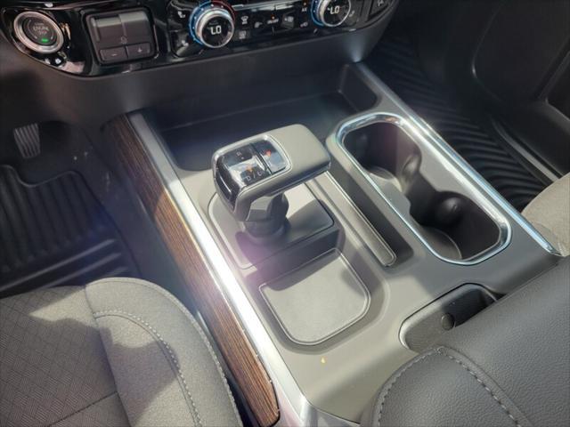 new 2025 GMC Sierra 1500 car, priced at $48,790