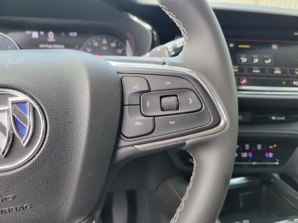 used 2022 Buick Envision car, priced at $27,875