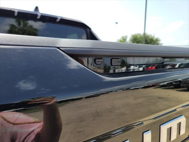 new 2025 GMC HUMMER EV Pickup car, priced at $98,990