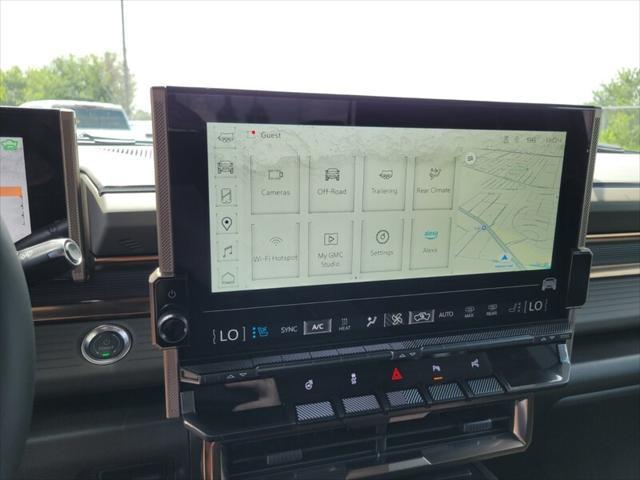 new 2025 GMC HUMMER EV Pickup car, priced at $98,990