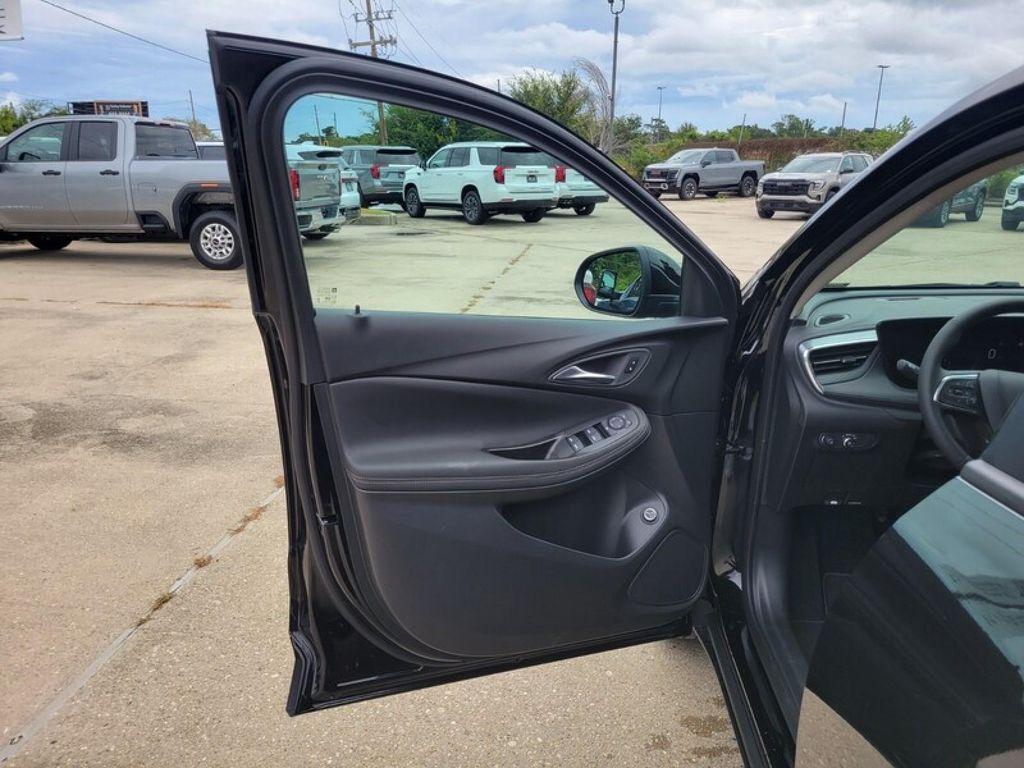 new 2026 Buick Encore GX car, priced at $28,180